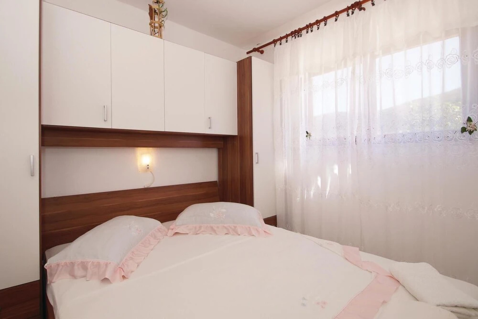 Awesome Home in Kneze With Wifi and 2 Bedrooms