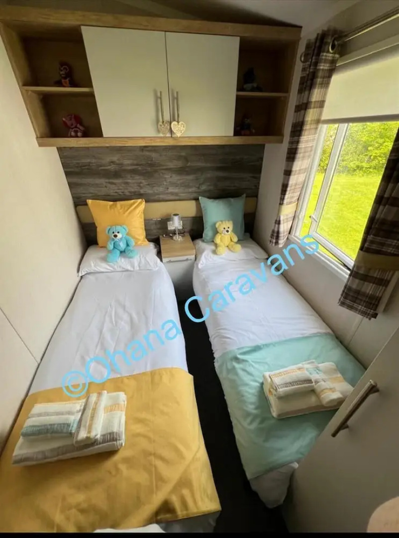 Silver 3 Bedroom Caravan Located at Seton Sands H