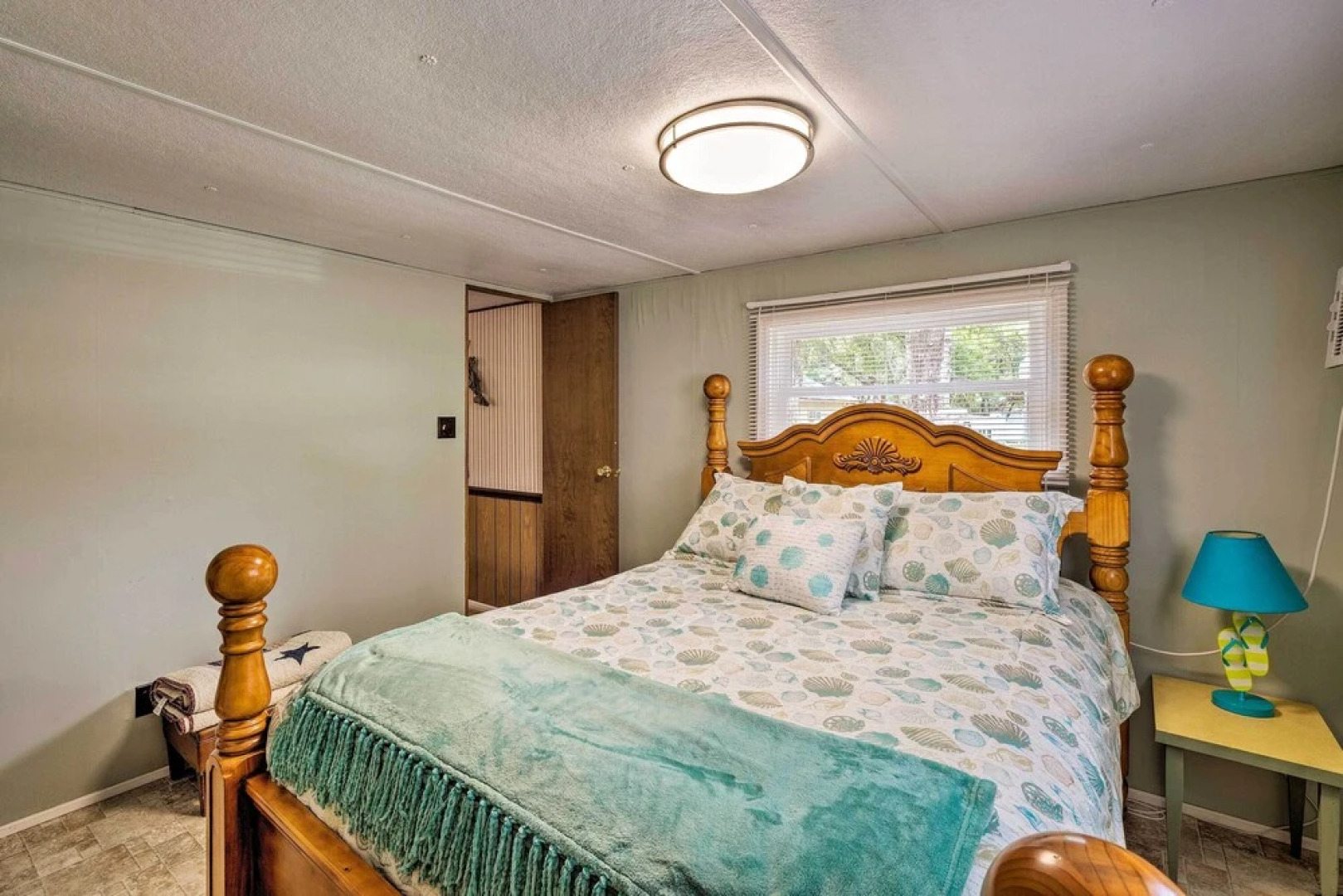 Cabin w/ Fire Pit, Walk to Steinhatchee River!