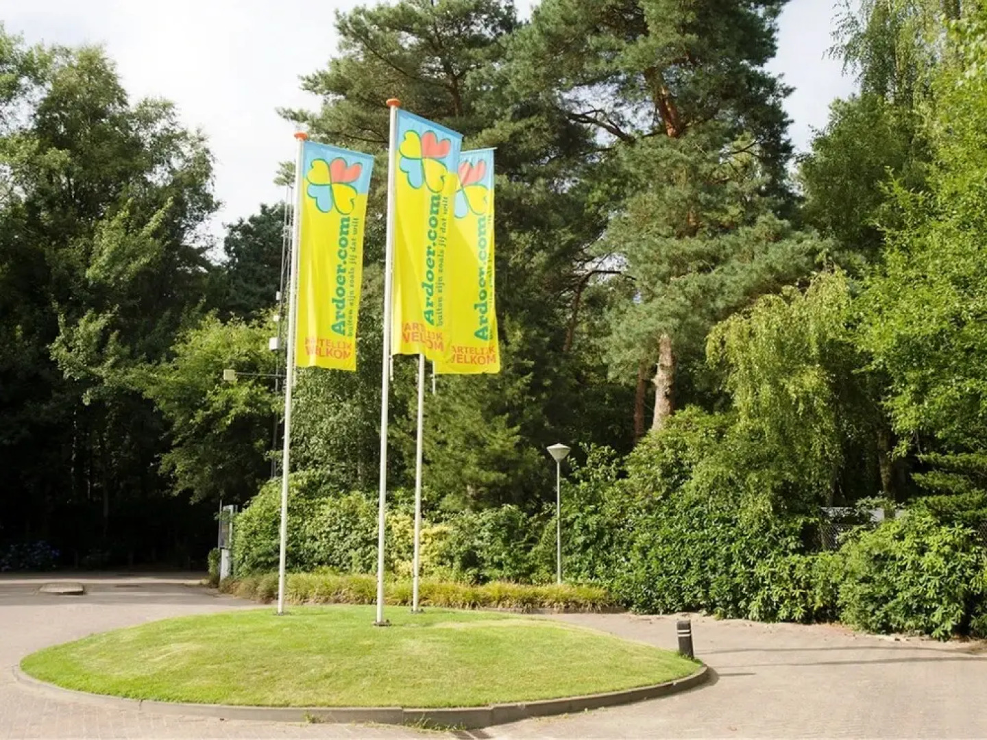 Likeable Chalet with Terrace near Oisterwijkse Vennen