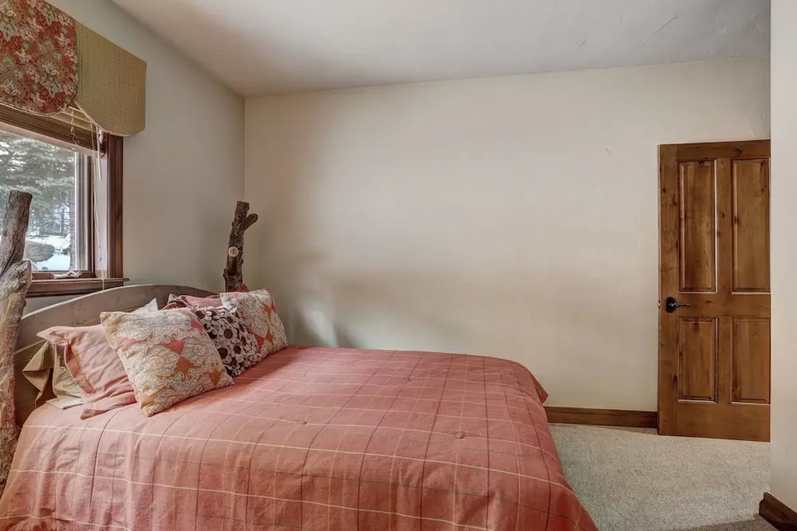 Pines 7 Larkspur - 6 Br Townhouse