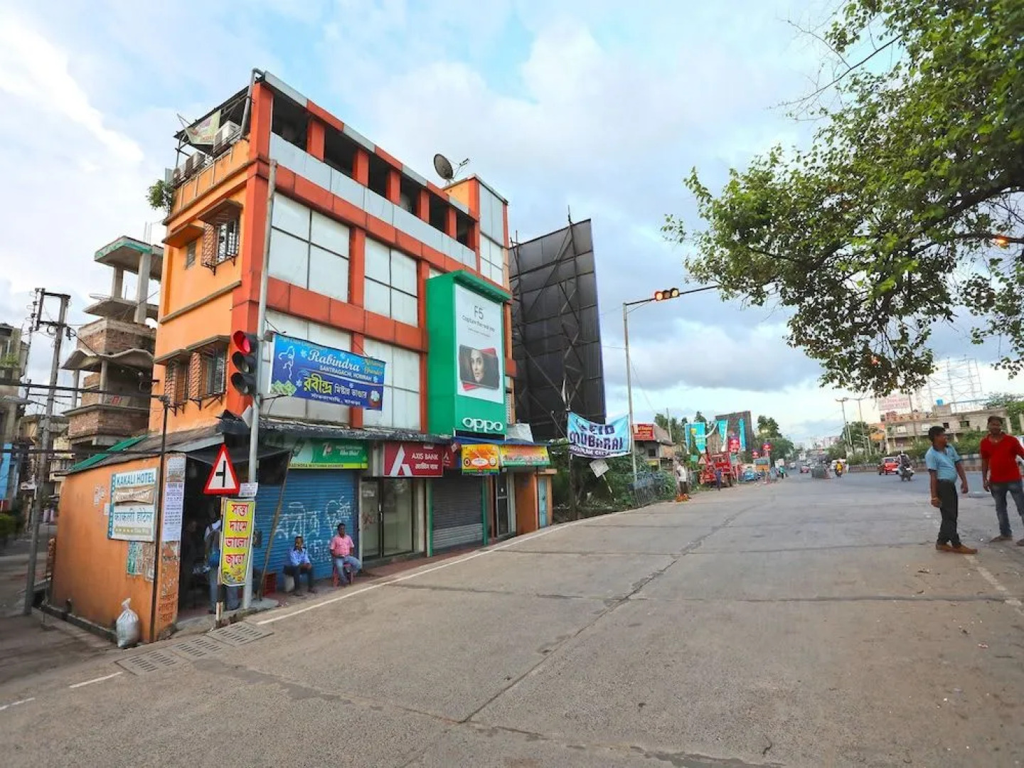 Oyo 13906 Vinita Inn