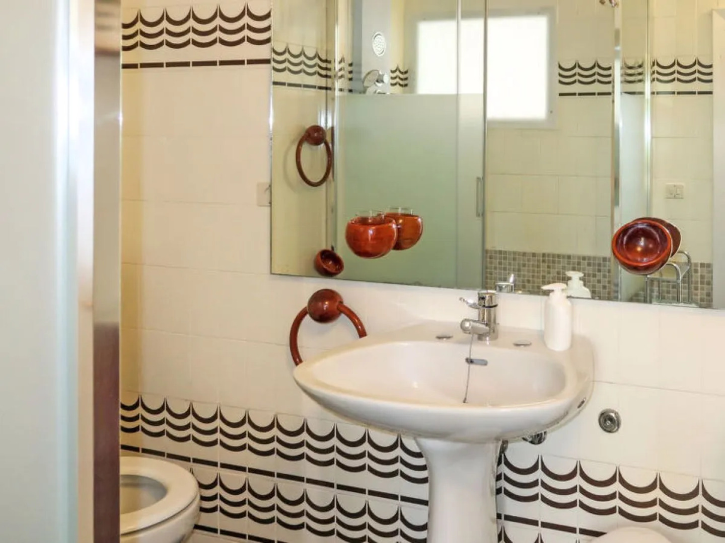 Apartment Glicine Vendone