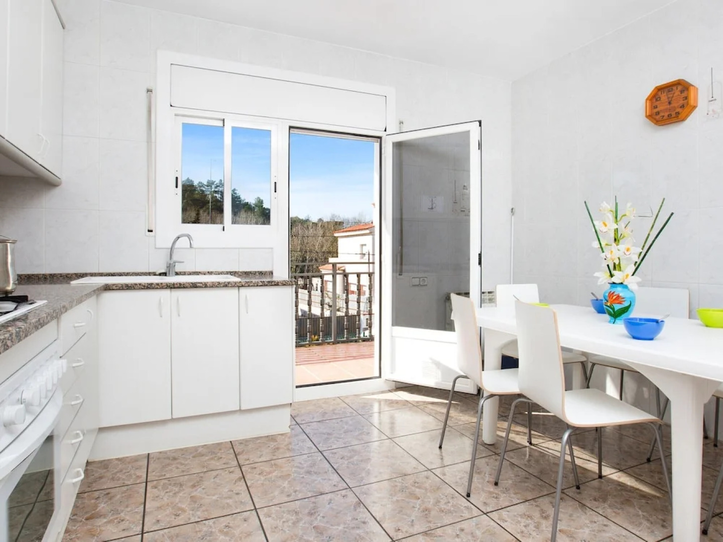 Belvilla by OYO Nona