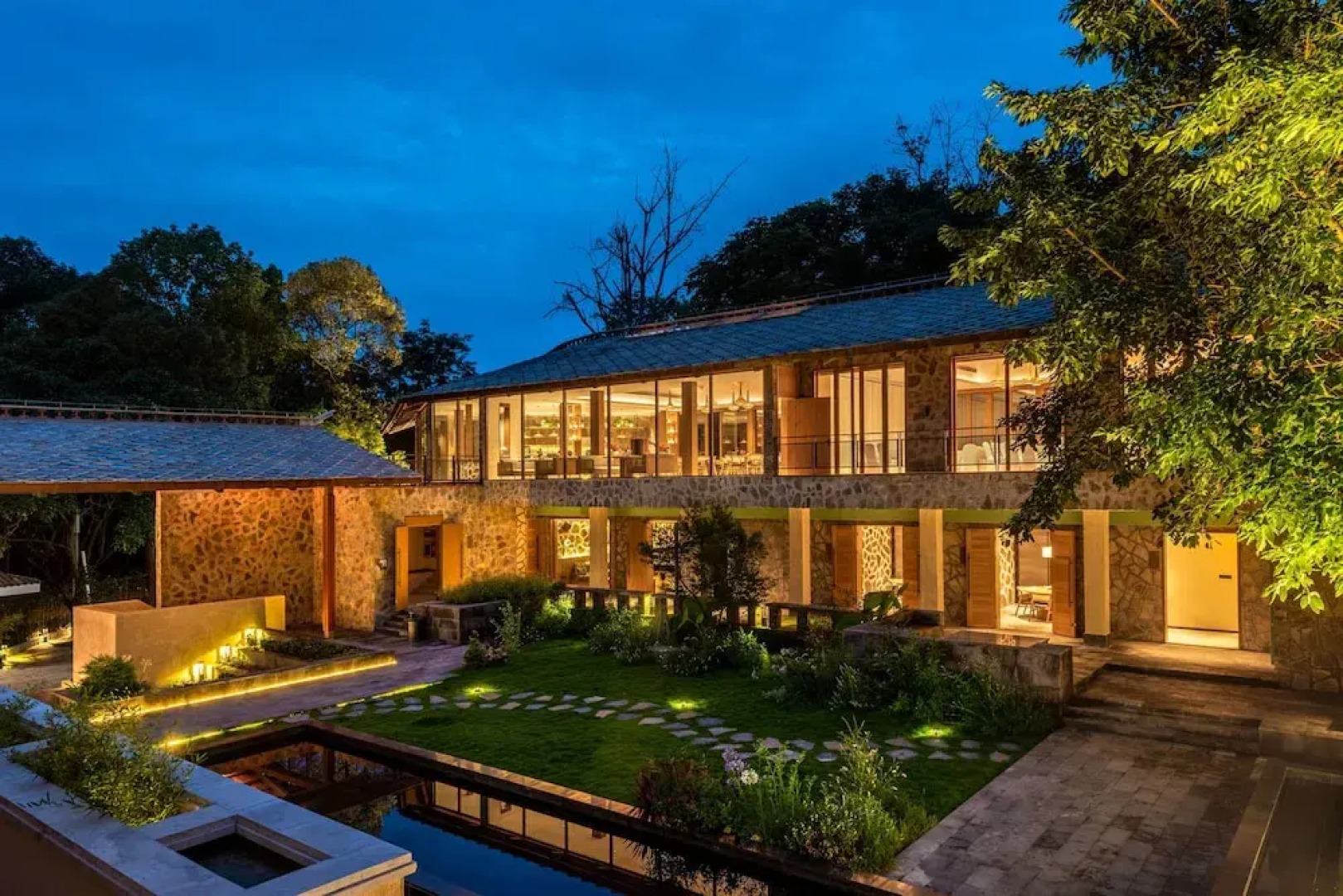 Yaojia Waterfall Village Resort