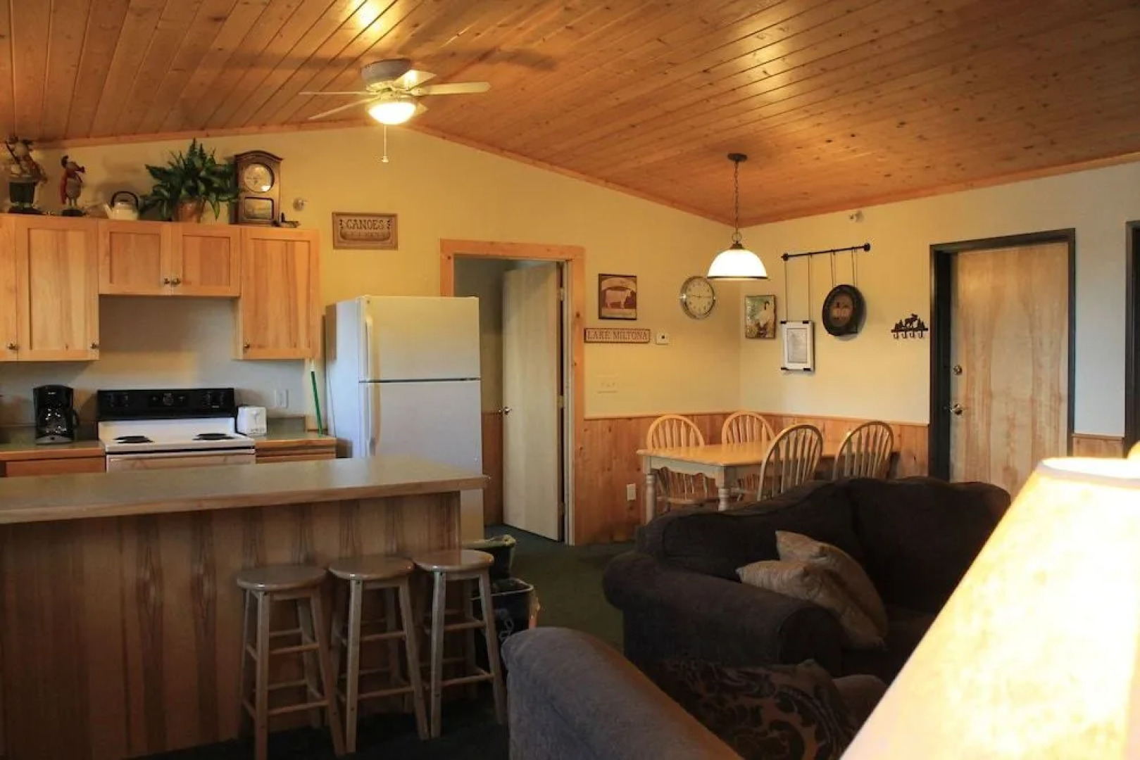 Viking Bay Resort & Lodge