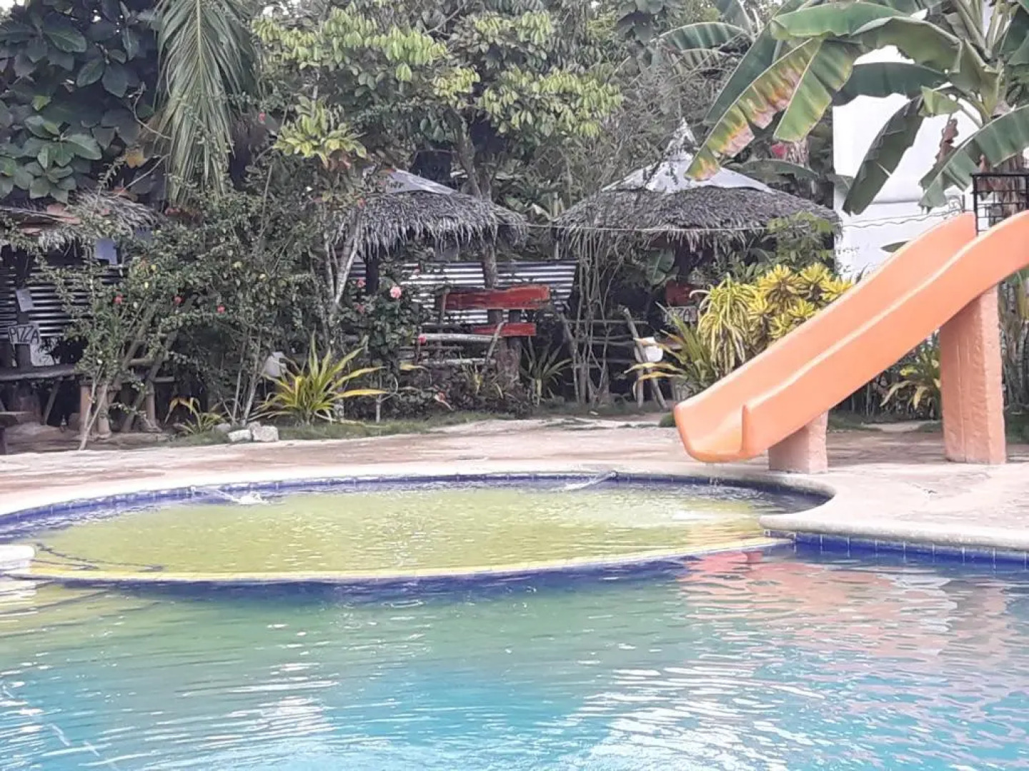 Relaxing Garden Resort