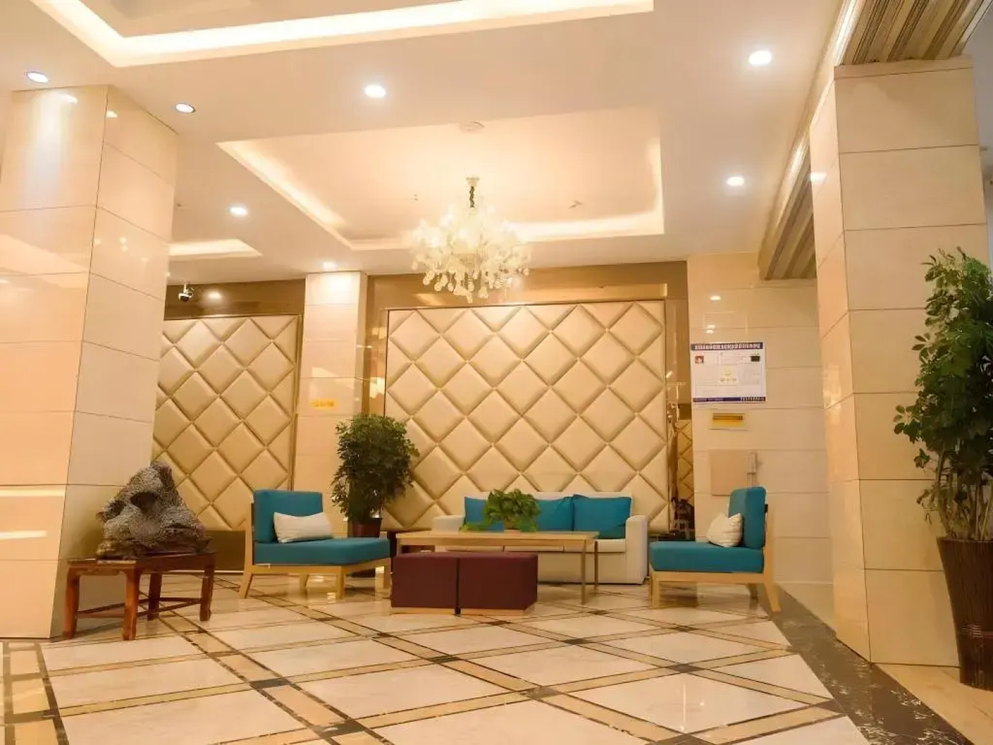 GreenTree Inn Xinyang Gushi County Liaocheng Avenue