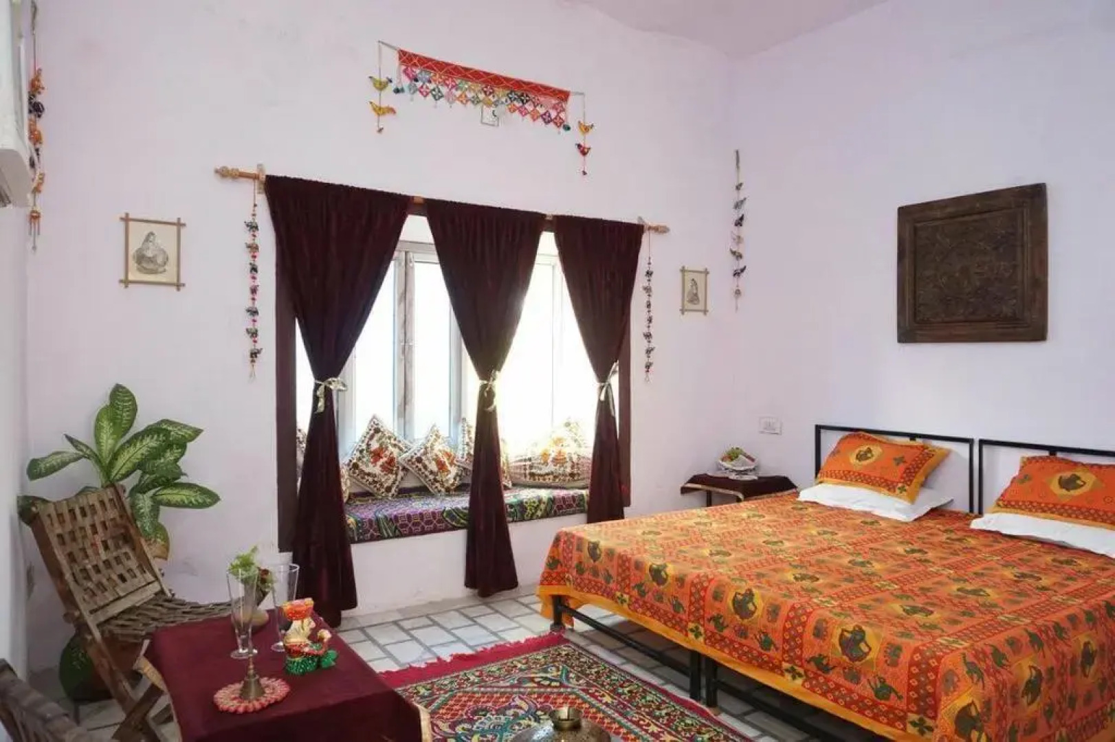 Umaid Safaris & Desert Lodge