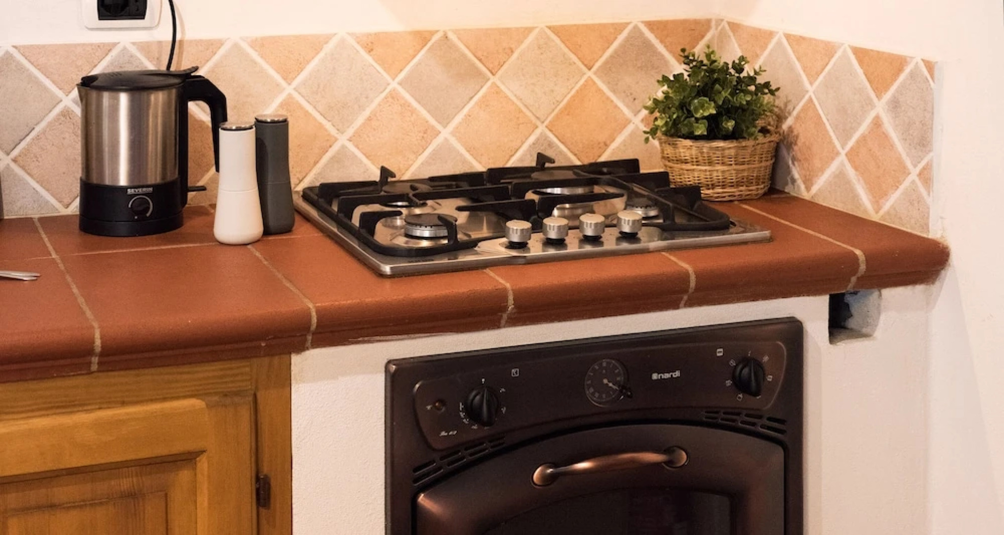 JOIVY Antica Regina del Lago di Como