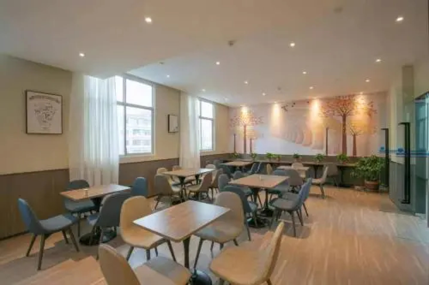 Rongting Hotel
