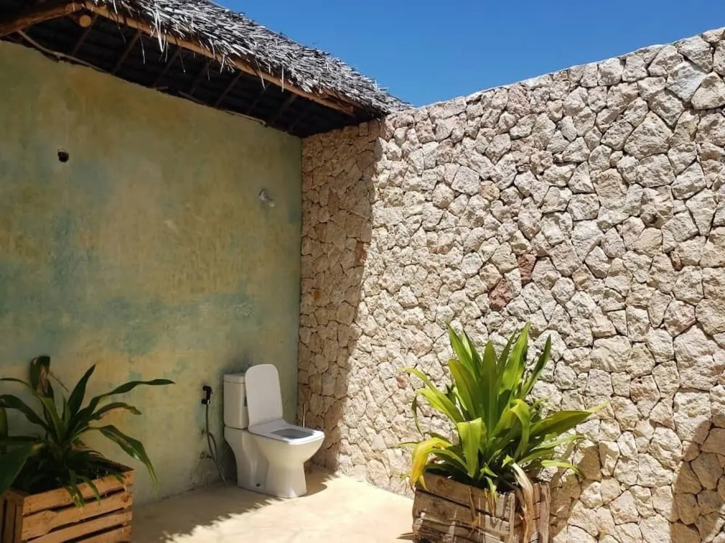 Kusini Beach Bungalows