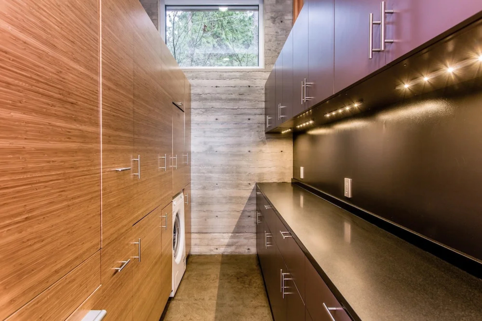 Bayside Retreat Home by RedAwning