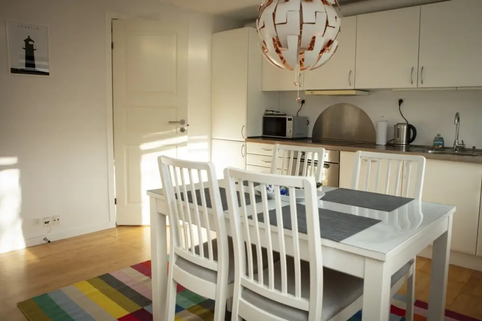 Mørk Apartments