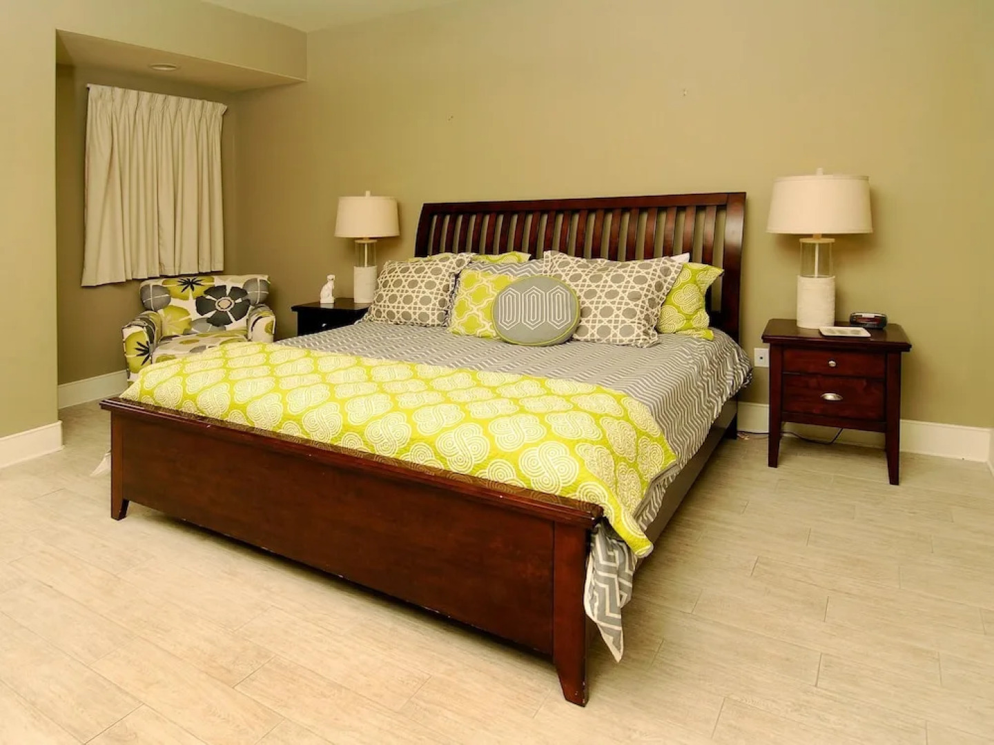 Turquoise Place Unit 1008D