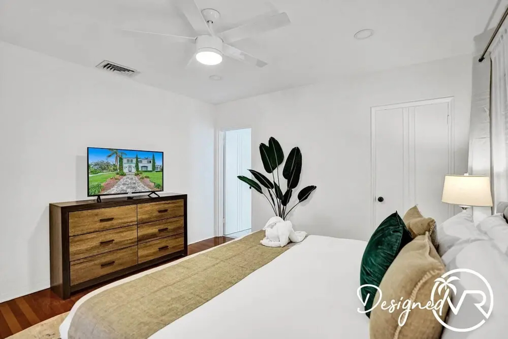 7 BR Villa with Heated Pool & Gameroom