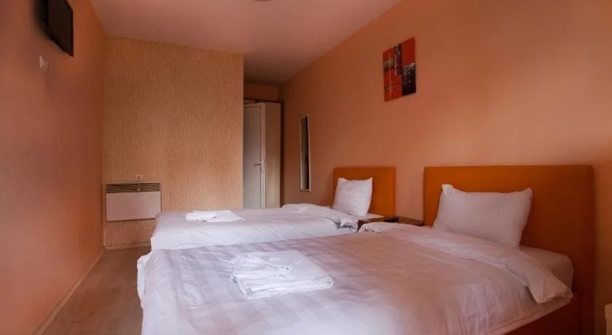 Pansion Bianko - Anja