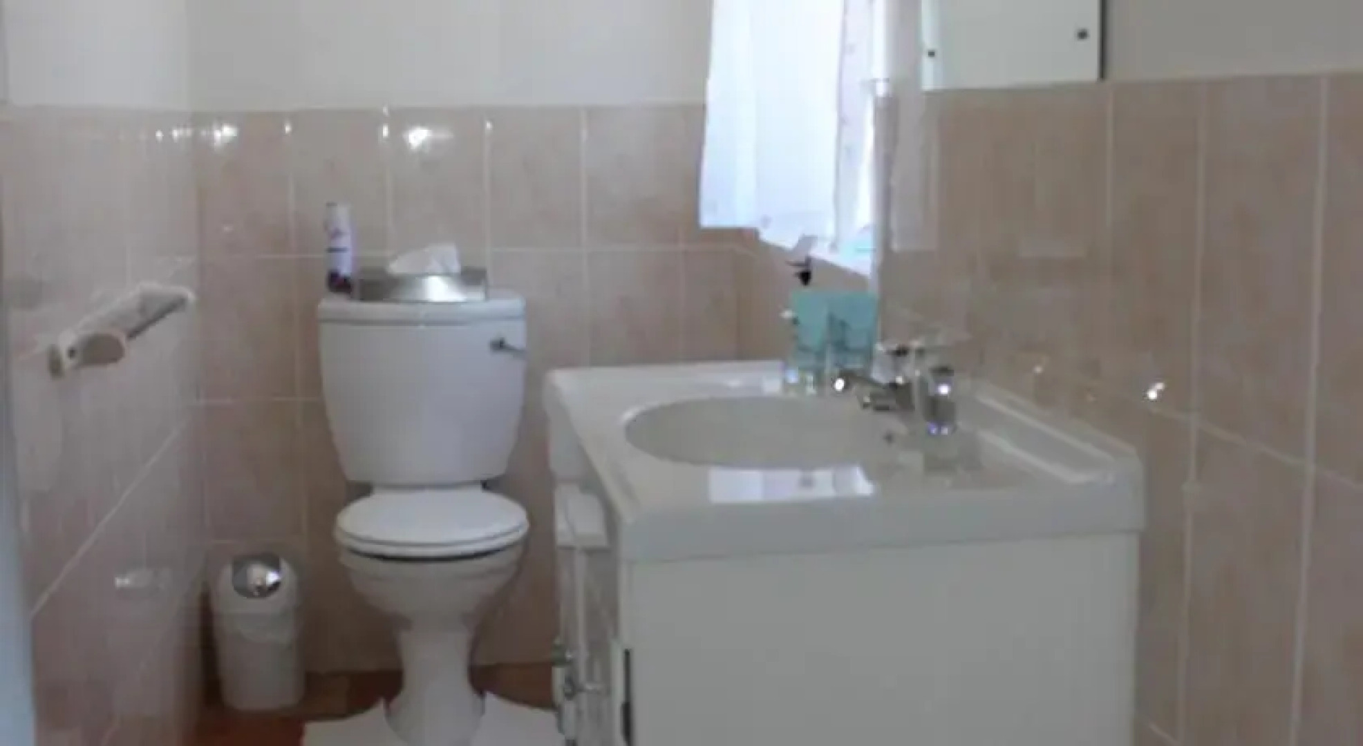 Mountain View Manor Guesthouse