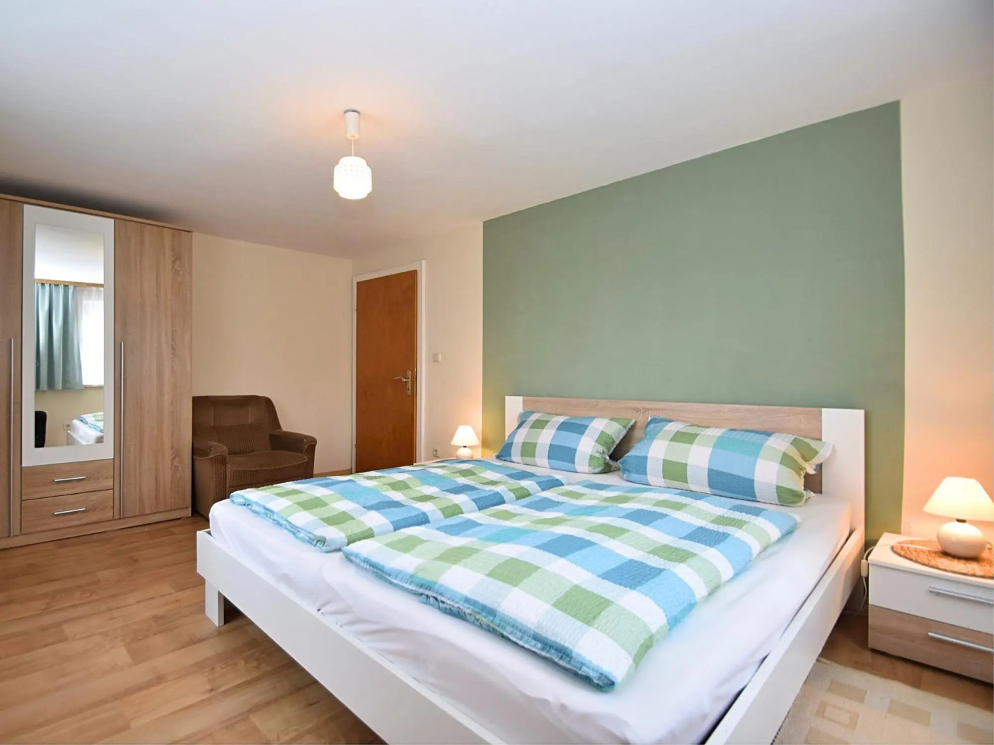 Ferienhaus mit Garten in Waldnahe