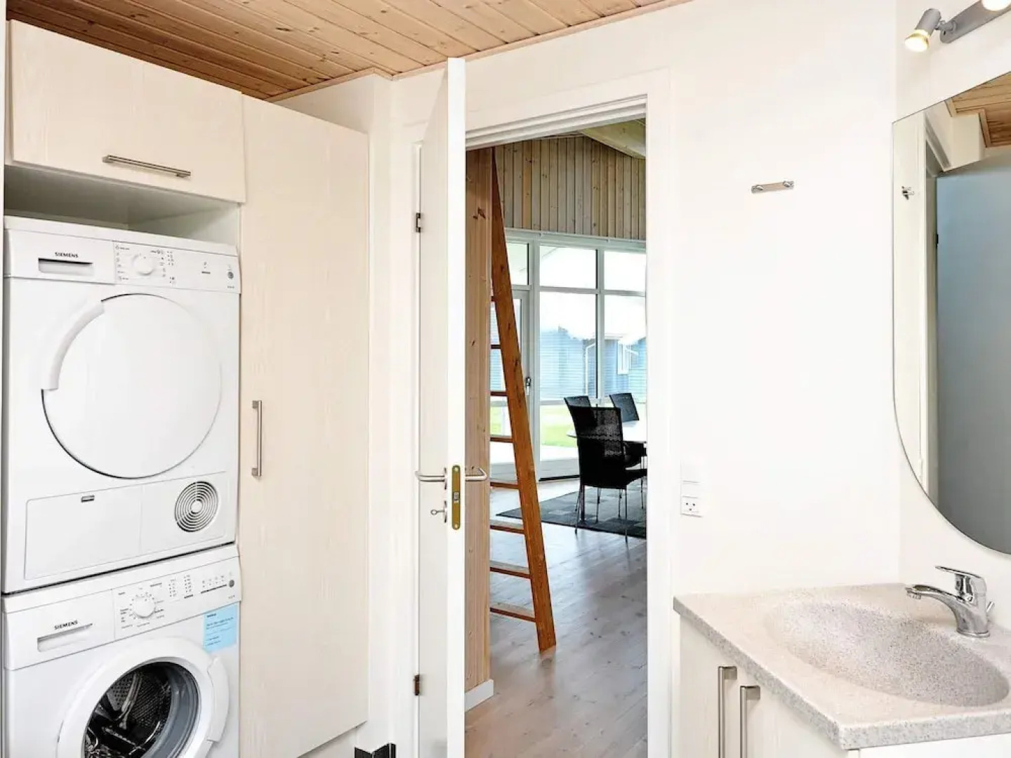 Luxury Retreat Near Sea - By Traum Ferienwohnungen