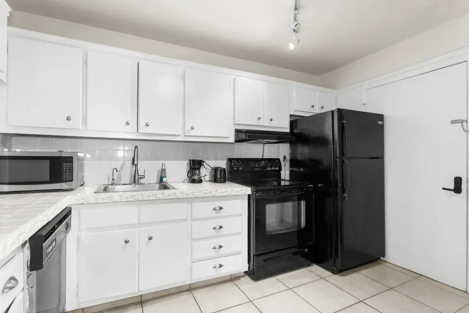 Bay Harbor Sunset Apt 3A