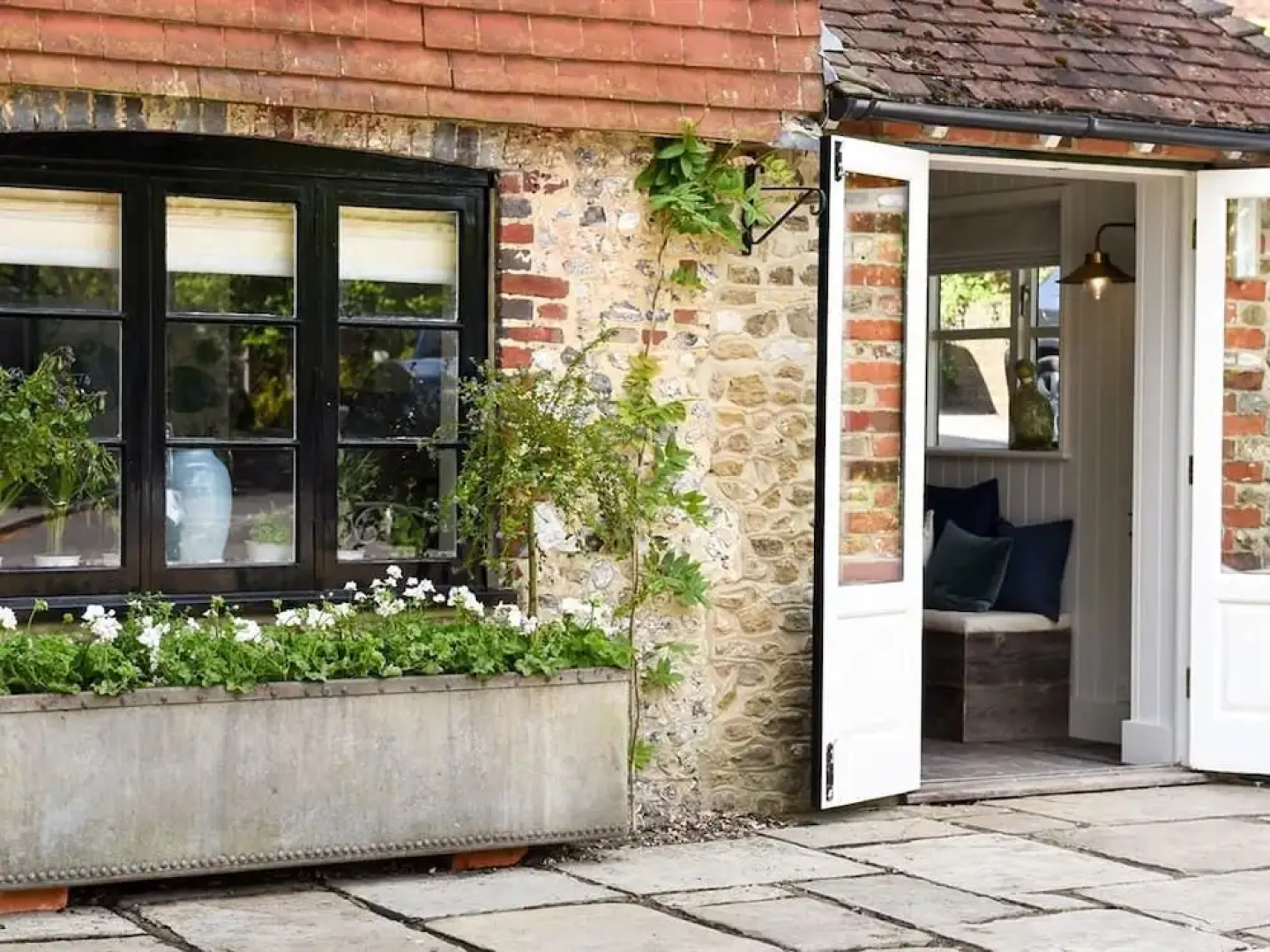 The Village Inn Buriton