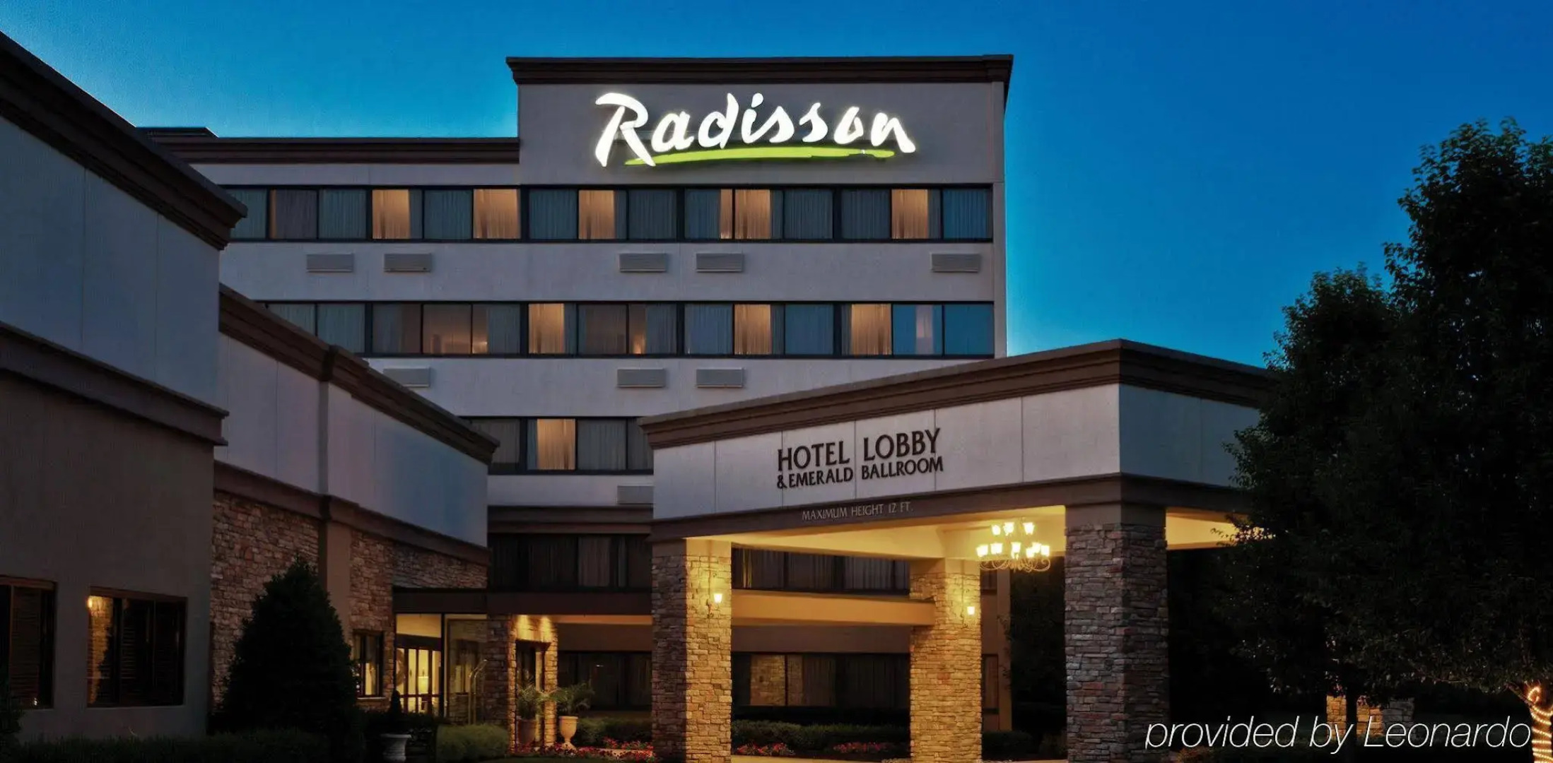 Radisson Hotel Freehold