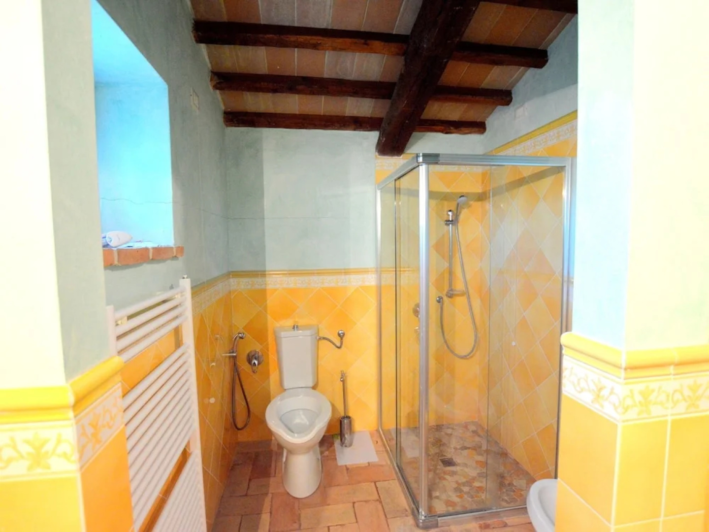 Well Maintained Holiday Home