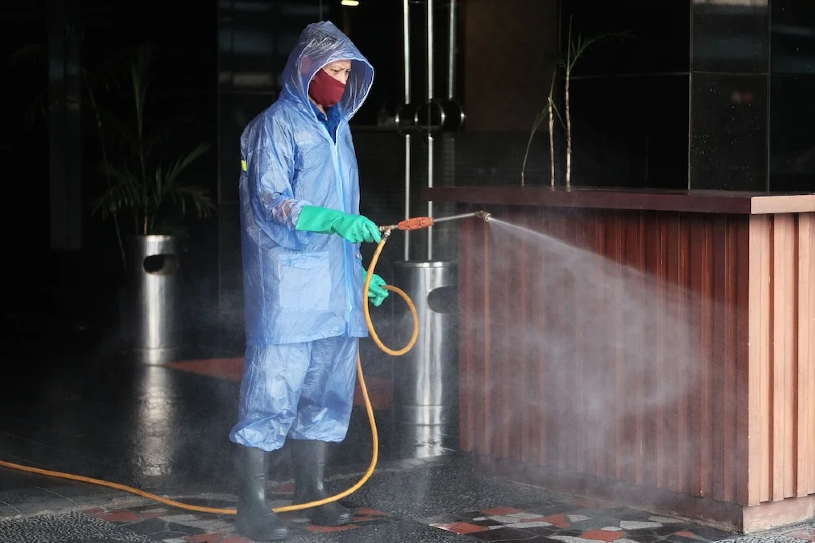 Villa Aquarius Orange