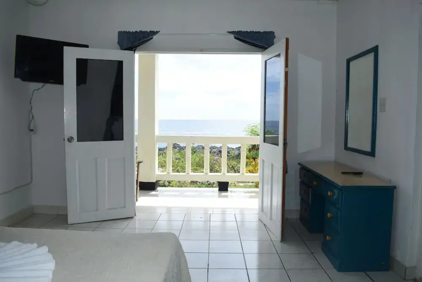 Ocean & Sun Negril Hotel & Spa