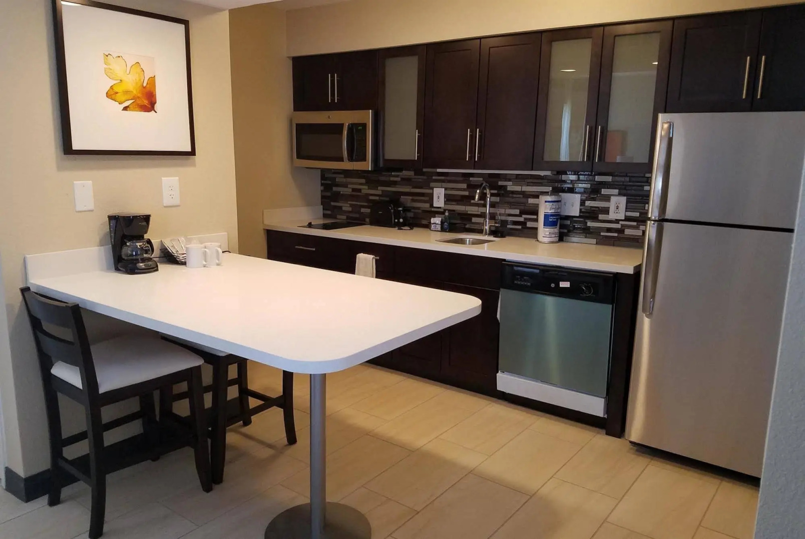 Hawthorn Suites by Wyndham Indianapolis North