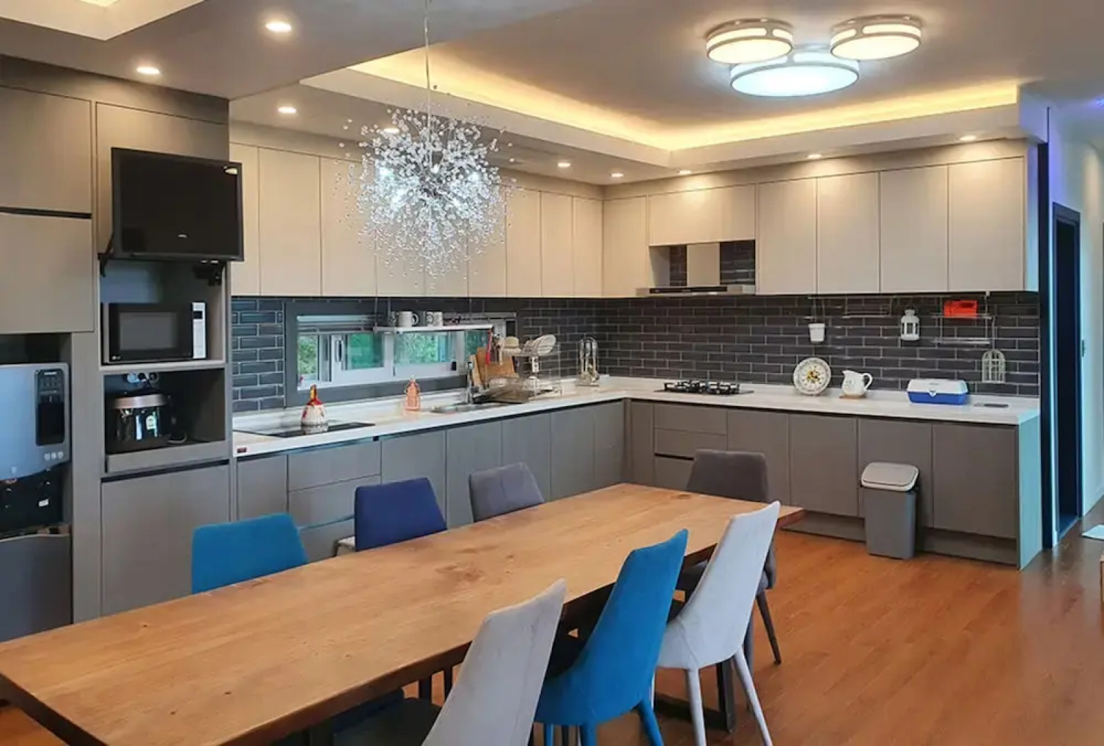 Good Caravan Pension