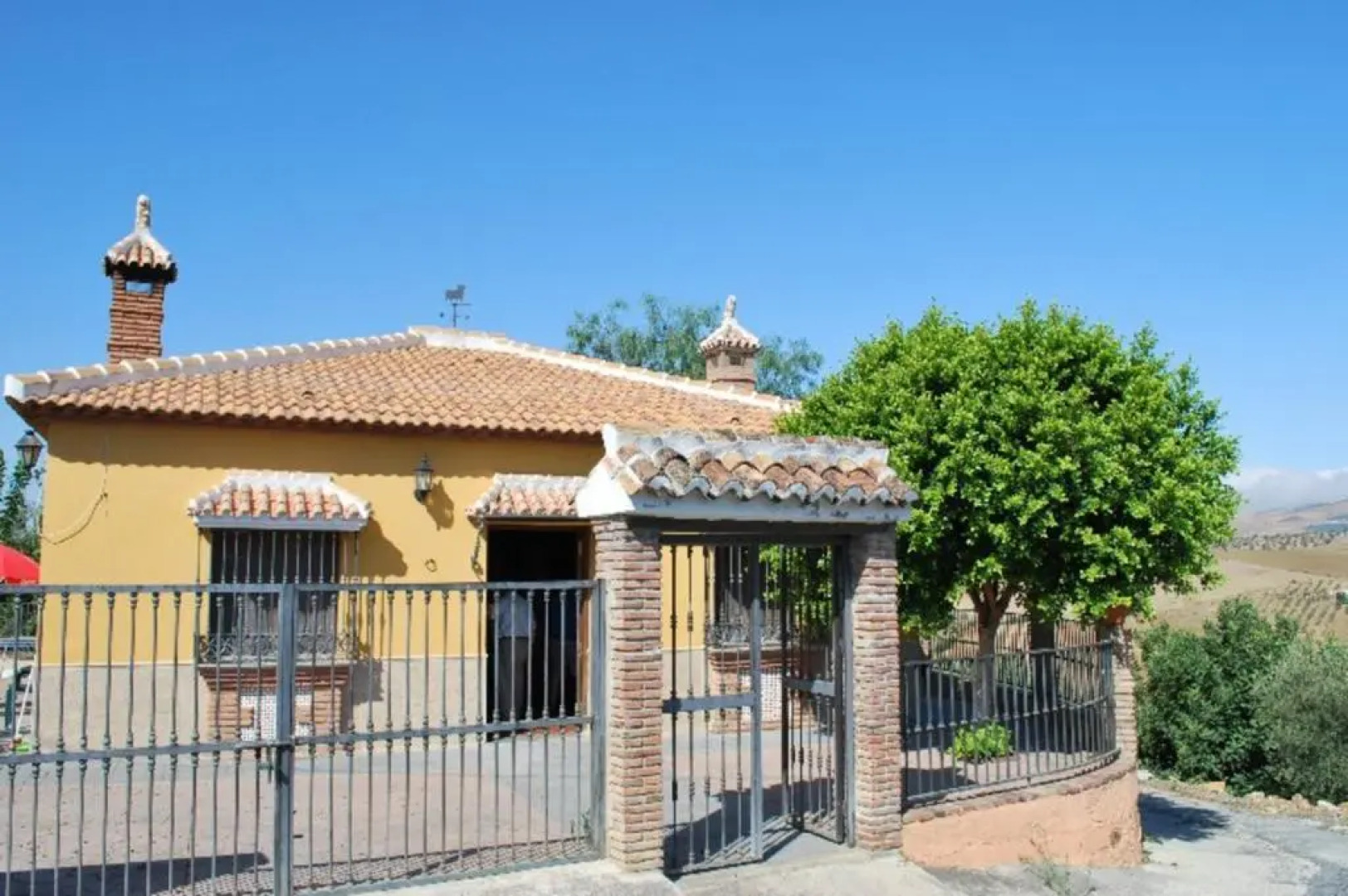 Villa in Villanueva de la Concepcion - 100223