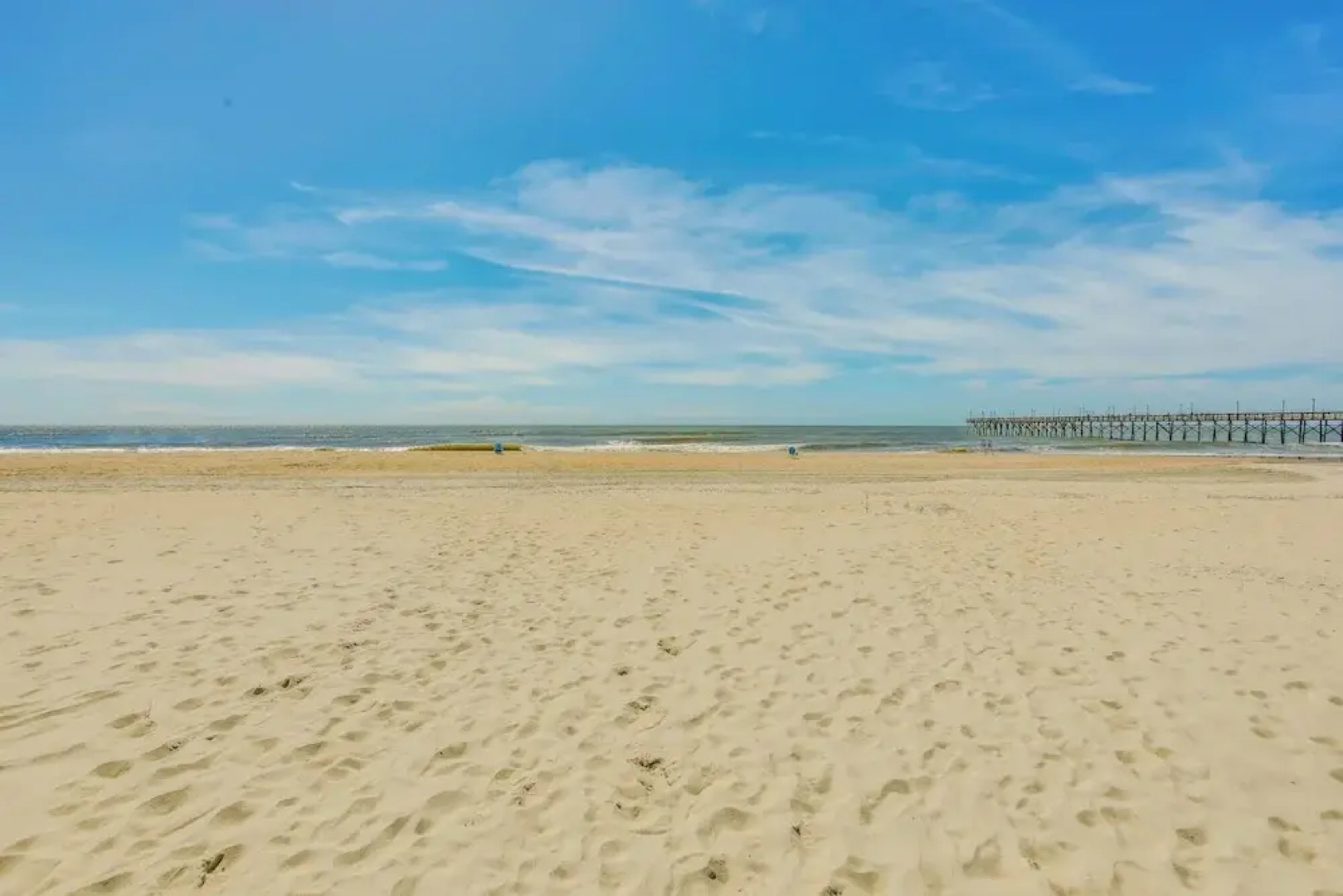 'salt & Light' Oceanfront Condo w/ Pool & Elevator