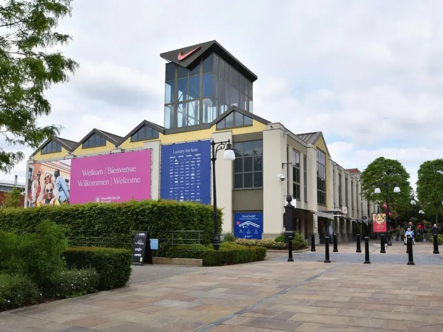 Modern Holiday Home in Maasmechelen With Sauna