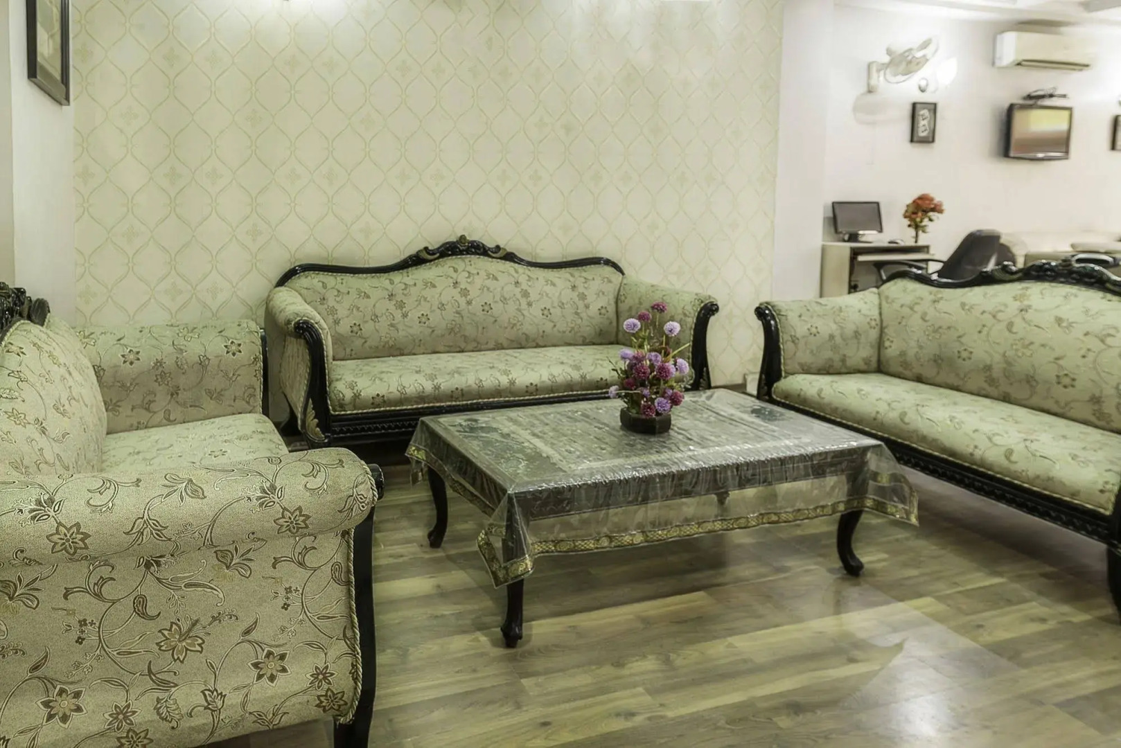 Treebo Rockwell Plaza