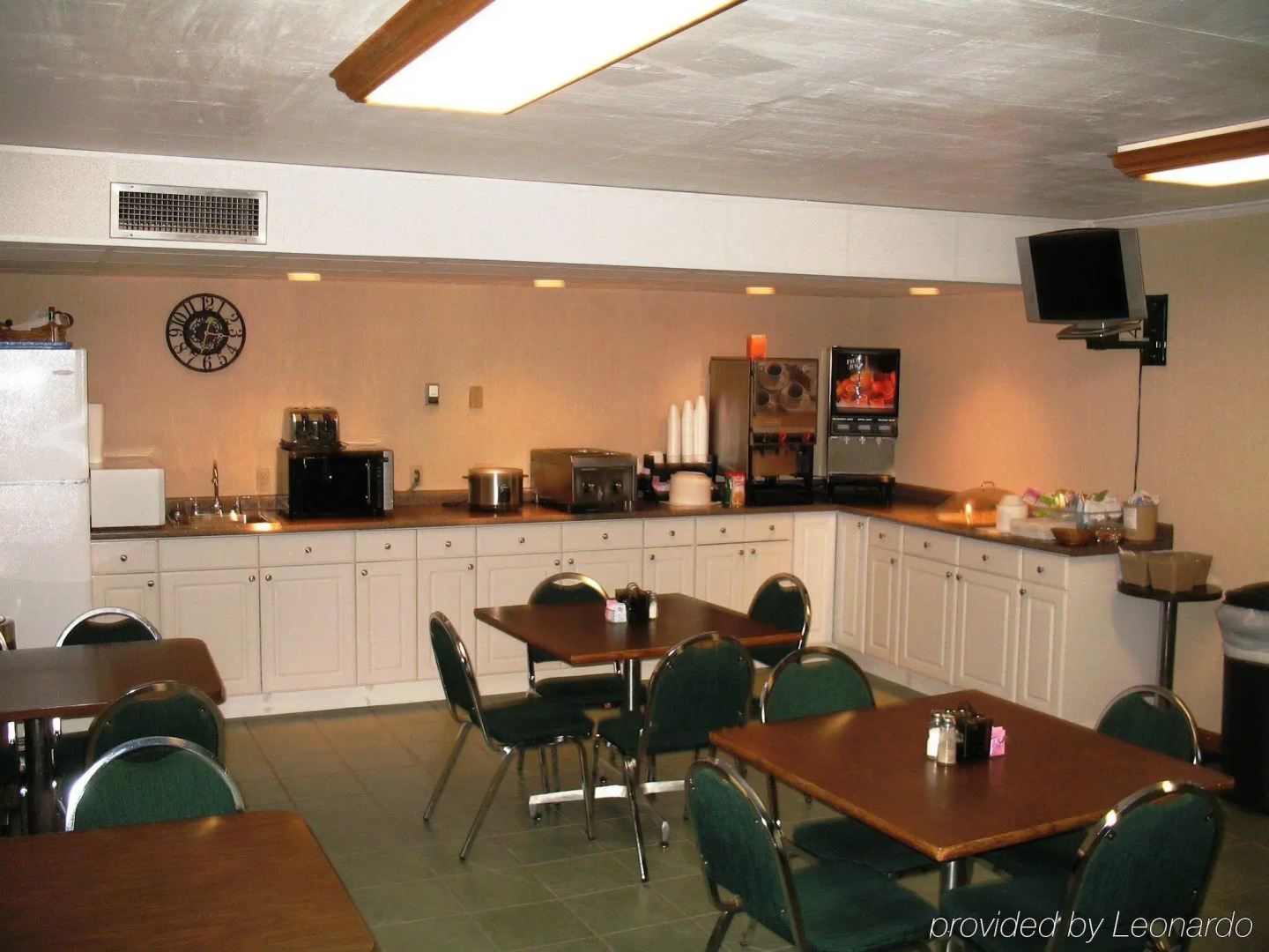 Holiday Inn Express & Suites West Plains Southwest by IHG