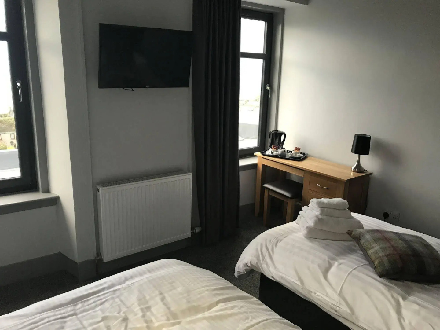 The Knowes Hotel & Restaurant