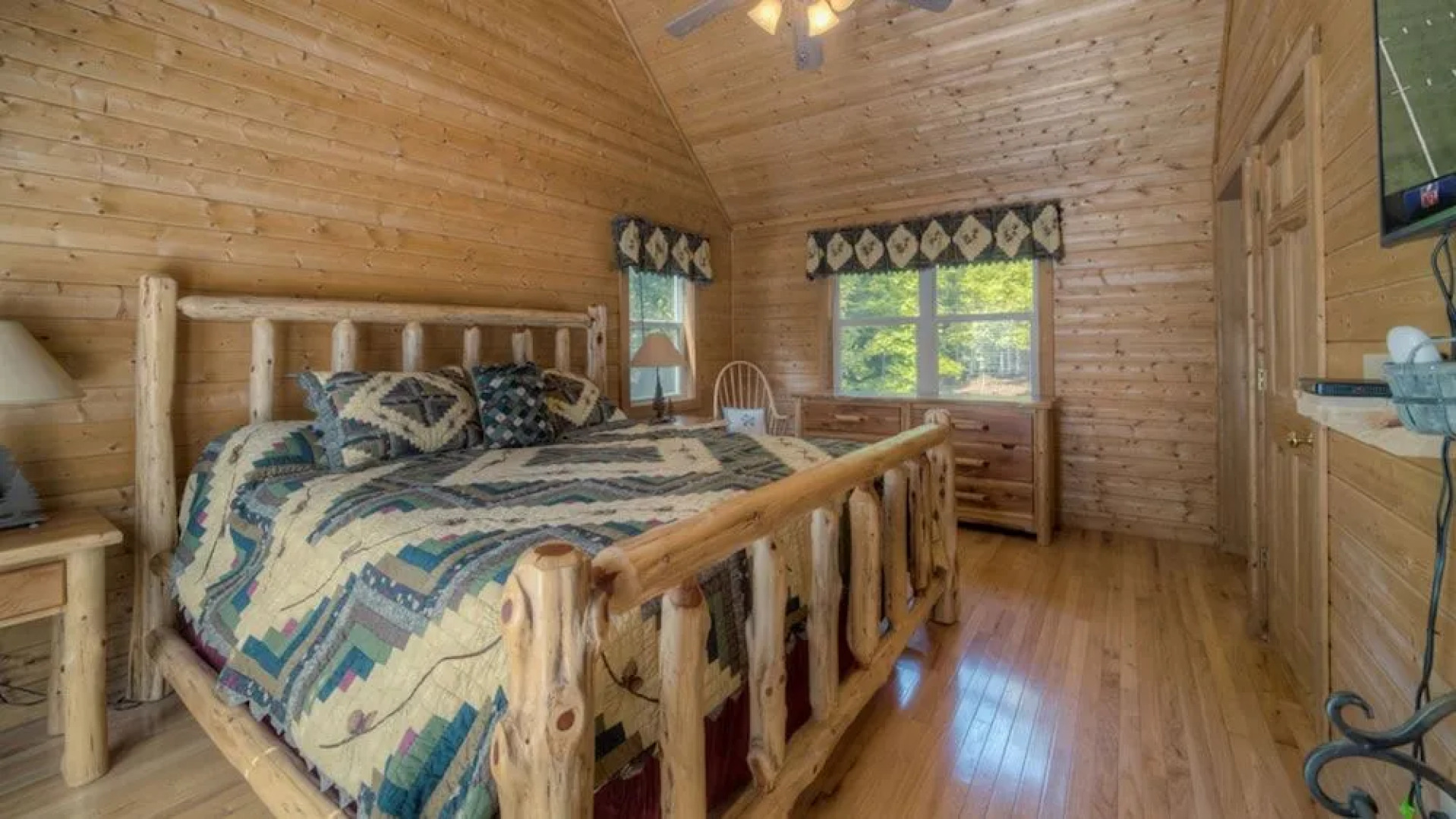 Cubs Cabin by Escape to Blue Ridge