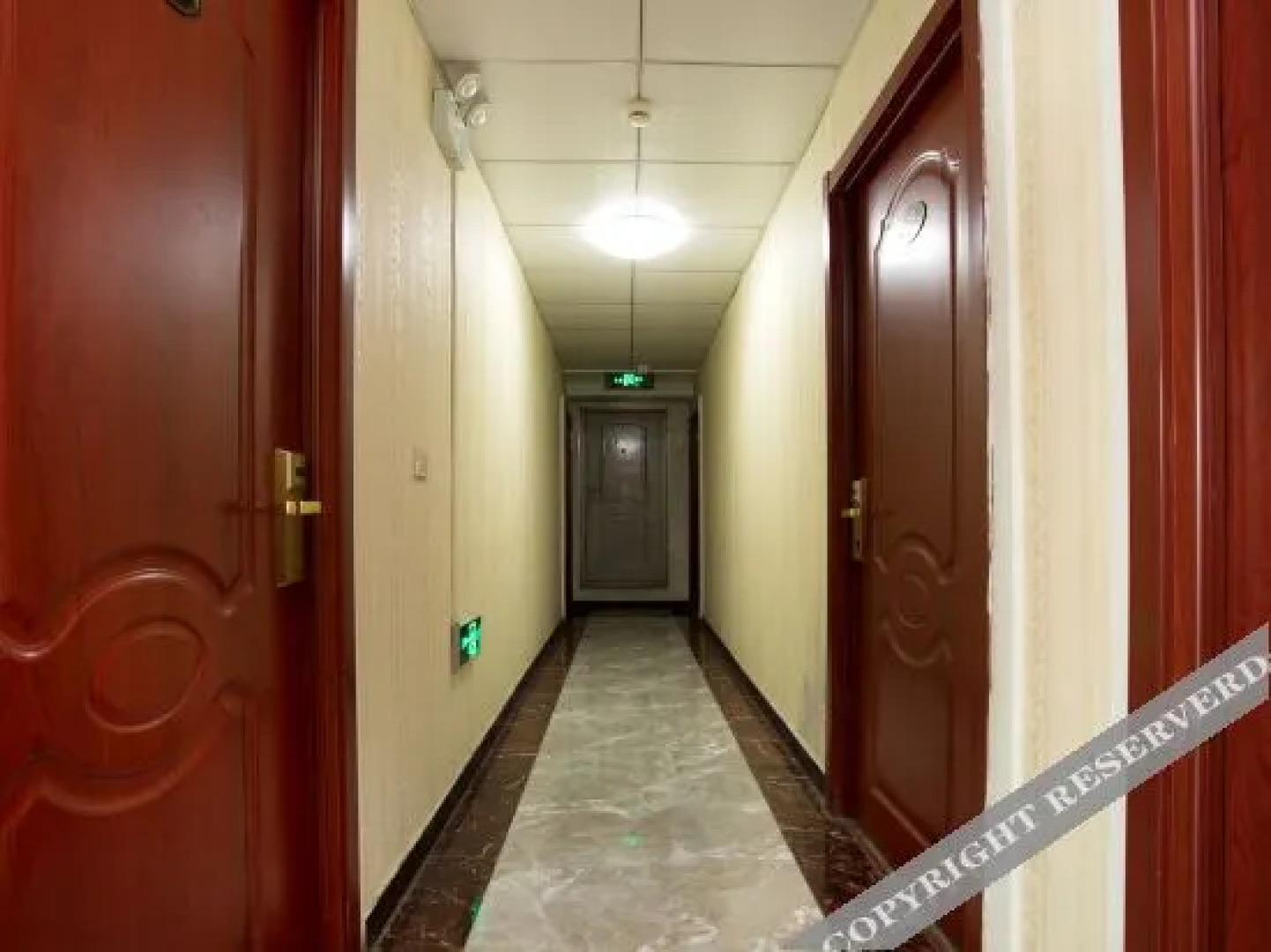 Zhangjiakou yiju express hotel