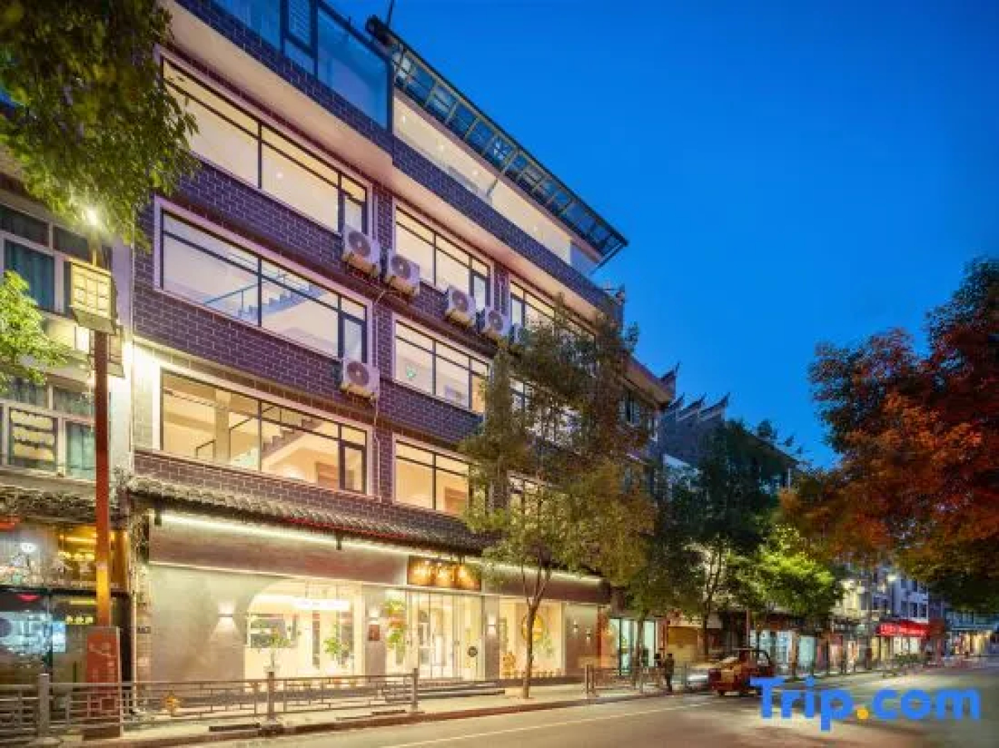 Zhenyuan Mountain Fenghesheng View Homestay