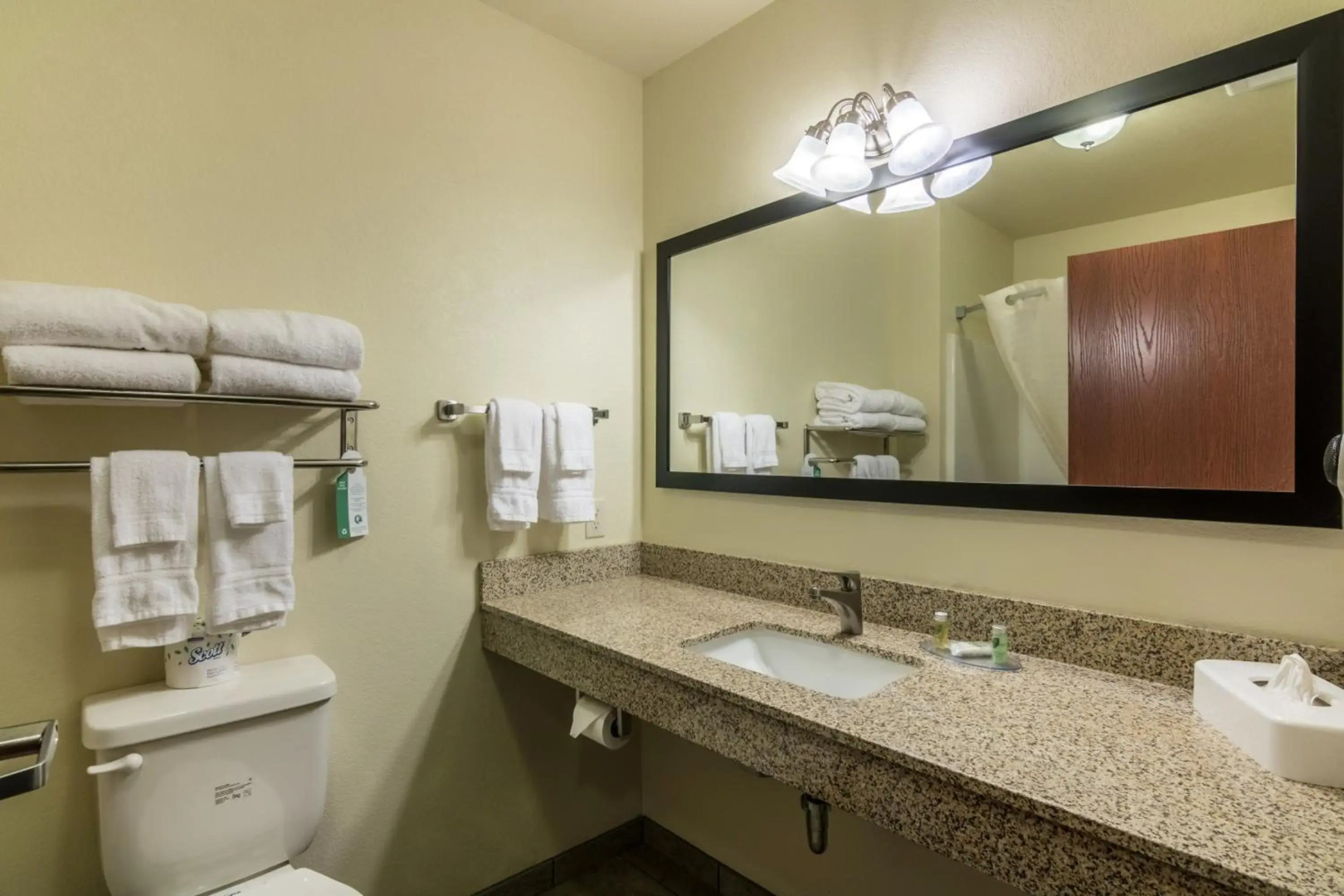 Cobblestone Inn & Suites – Soda Springs