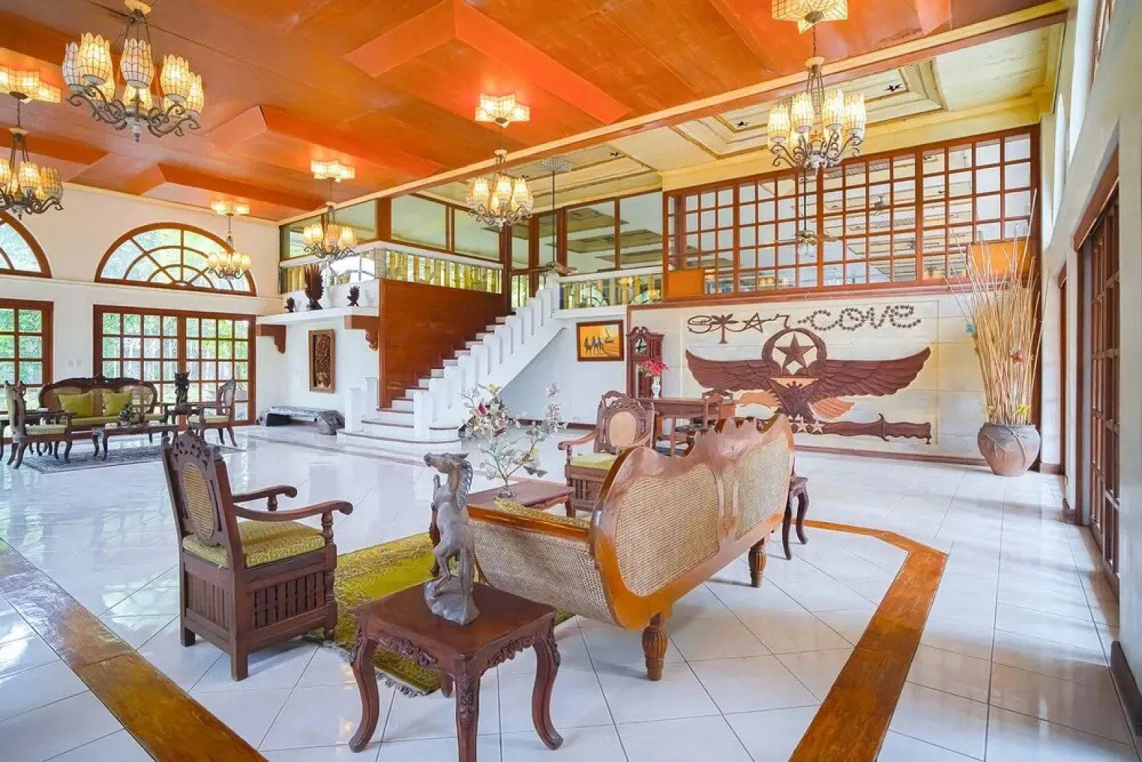 Star Cove Bed And Breakfast by OYO Rooms