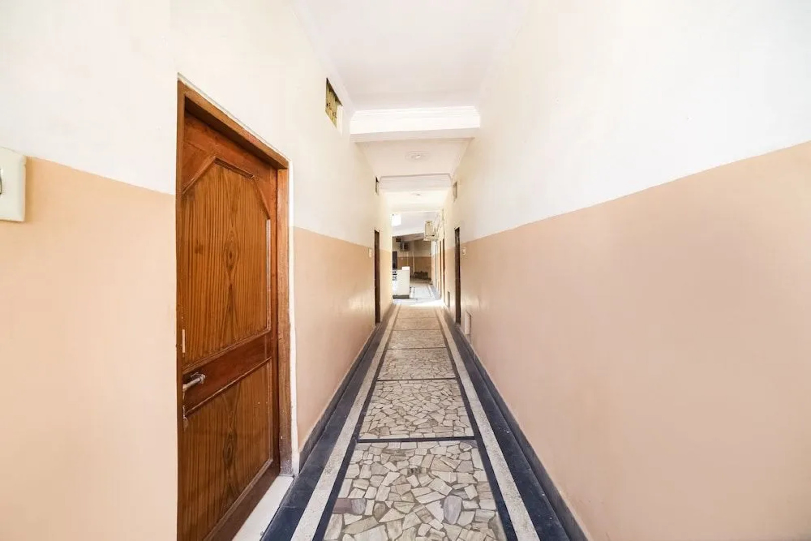 SPOT ON 45729 Hotel Kailash