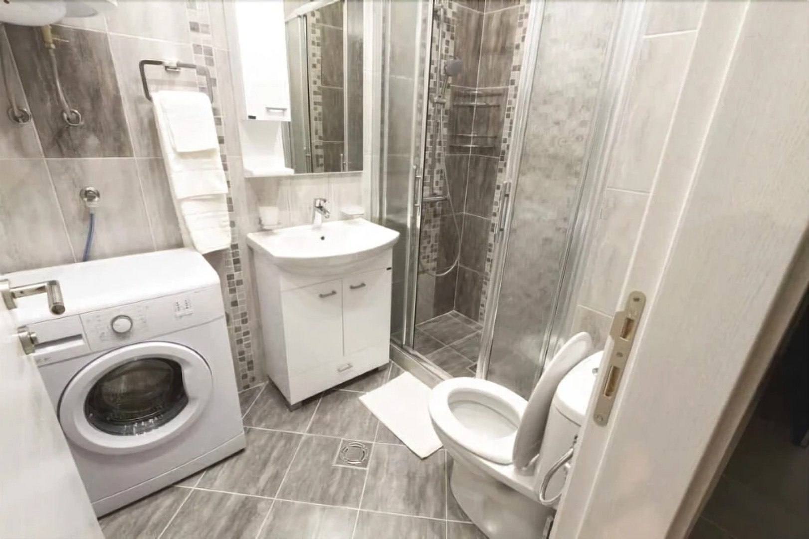 Hedera Residences - Morinj