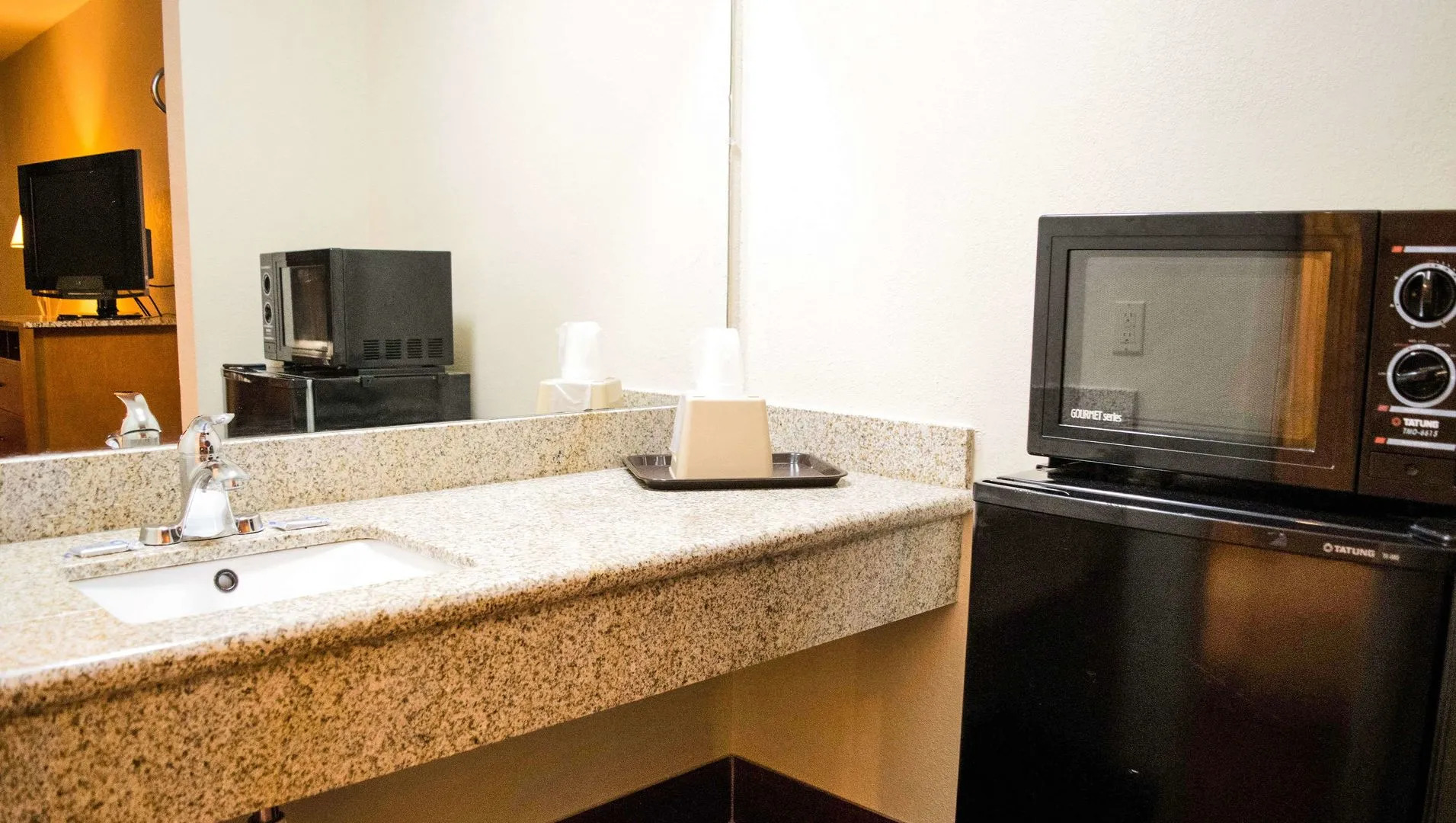 Express Inn Newport News