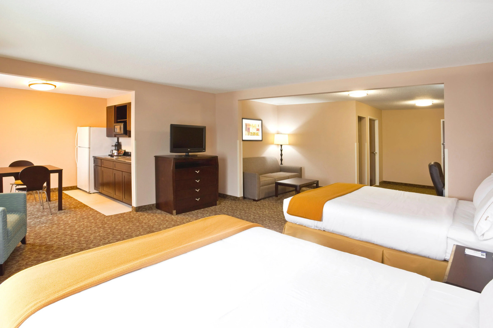 Holiday Inn Express Hotel & Suites Van Wert by IHG