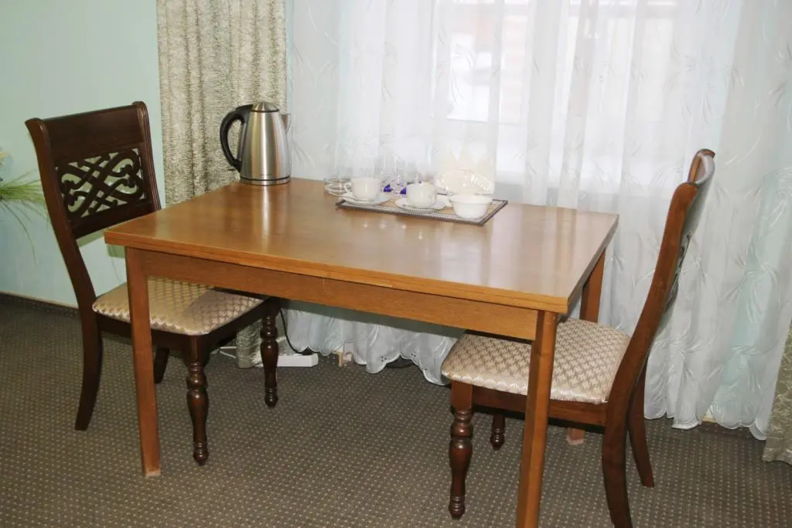 Отель Водолей