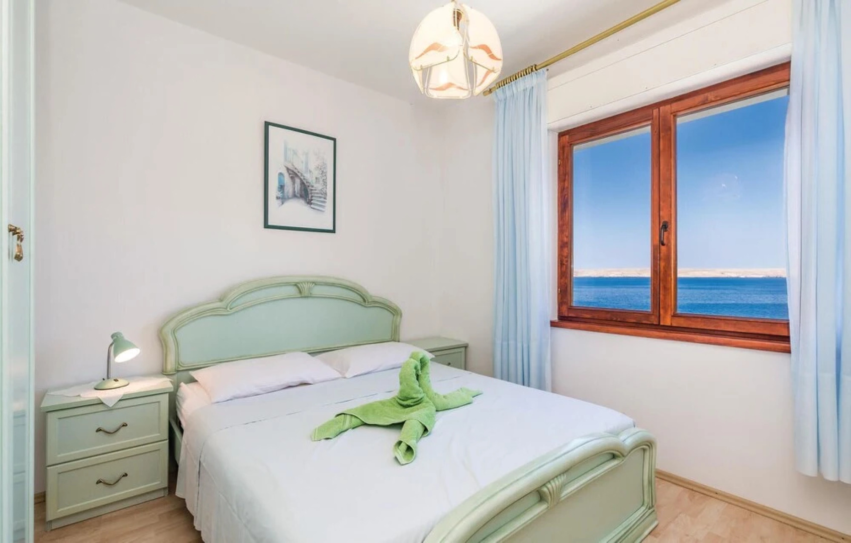 Beautiful Home in Lukovo Sugarje With 5 Bedrooms, Jacuzzi and Wifi