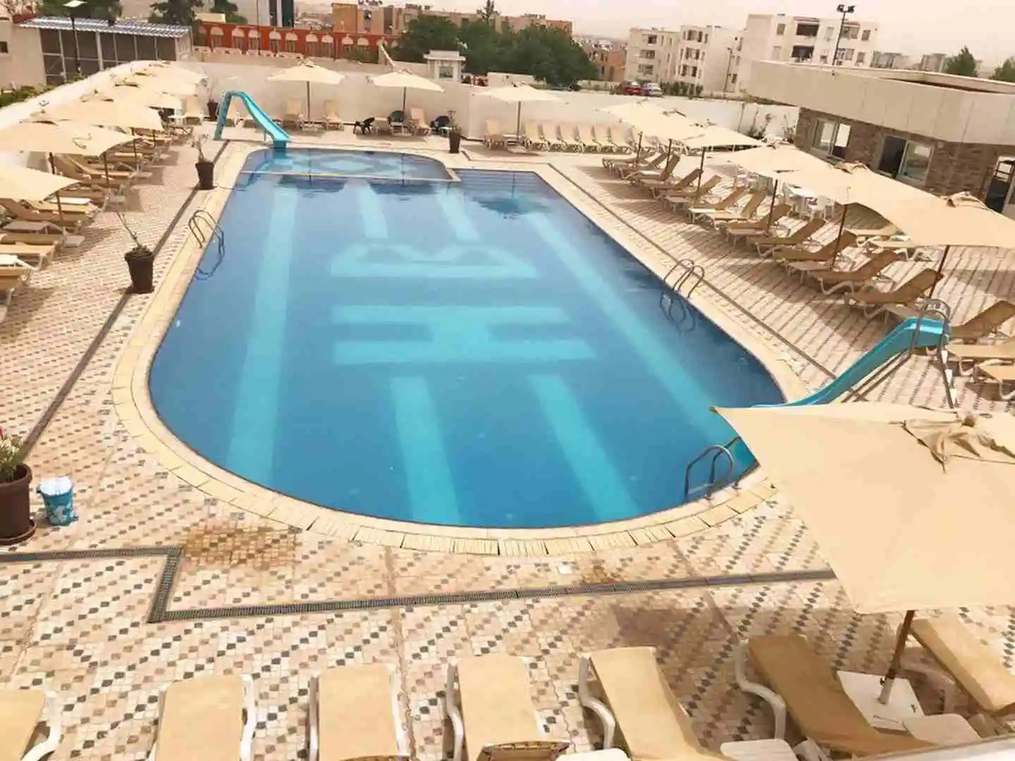 Hocine Hotel Restaurant and Spa